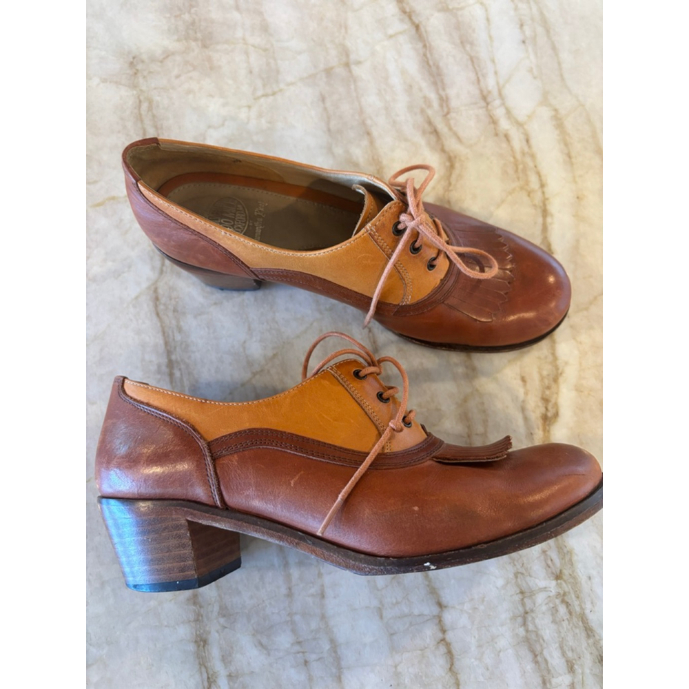 Women's Wolverine Brown & Tan Leather Flats & Loafers Size 7.5